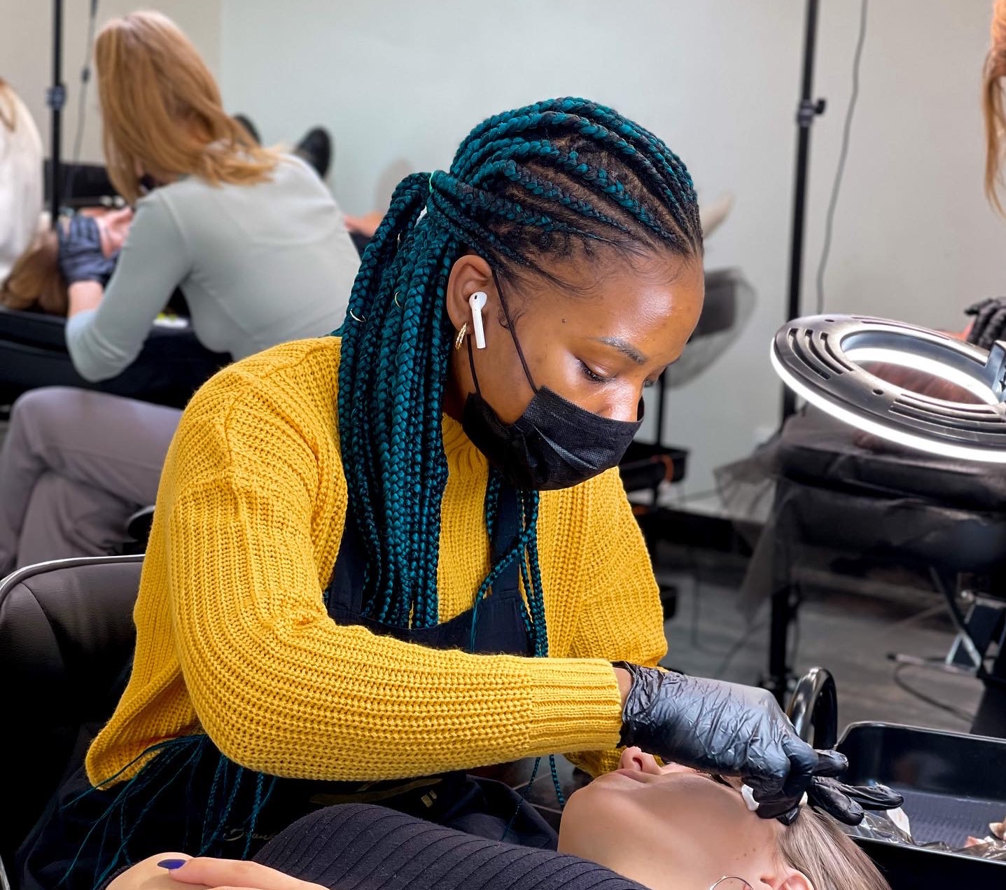 Anastasiia Zolotova teaching permanent makeup — 9 of 13